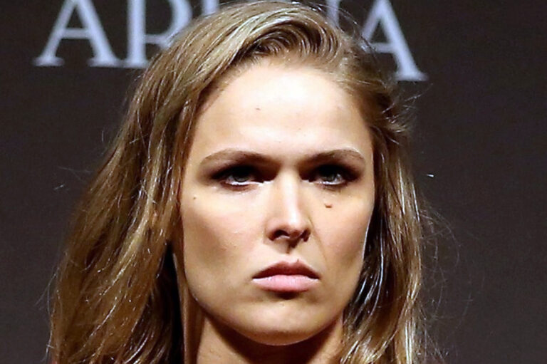 Ronda Rousey comemora dobradinha com Ngannou e detona card do UFC Casa branca